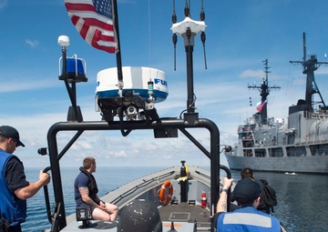 U.S. and Philippine Navies Complete Coordinated Patrol in Southern Sulu Sea