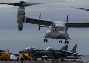 Sydney Harbor below, VMM-265 greets Australia from the skies