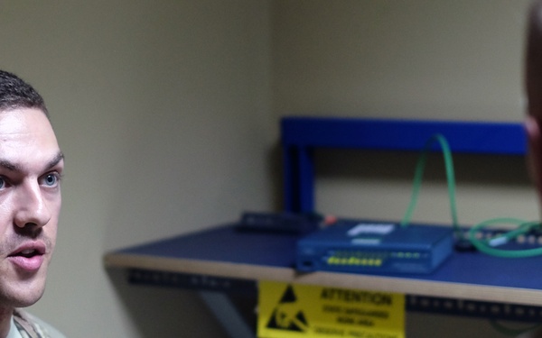 380 ECS trains commanders