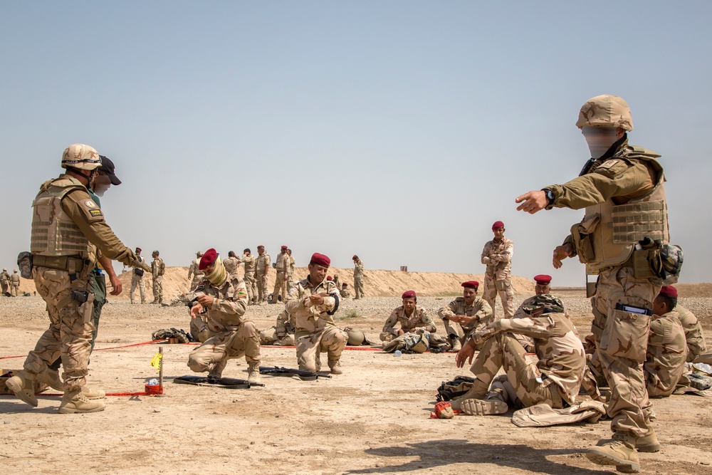 Iraqi army CLS training led by Portuguese army Trainers