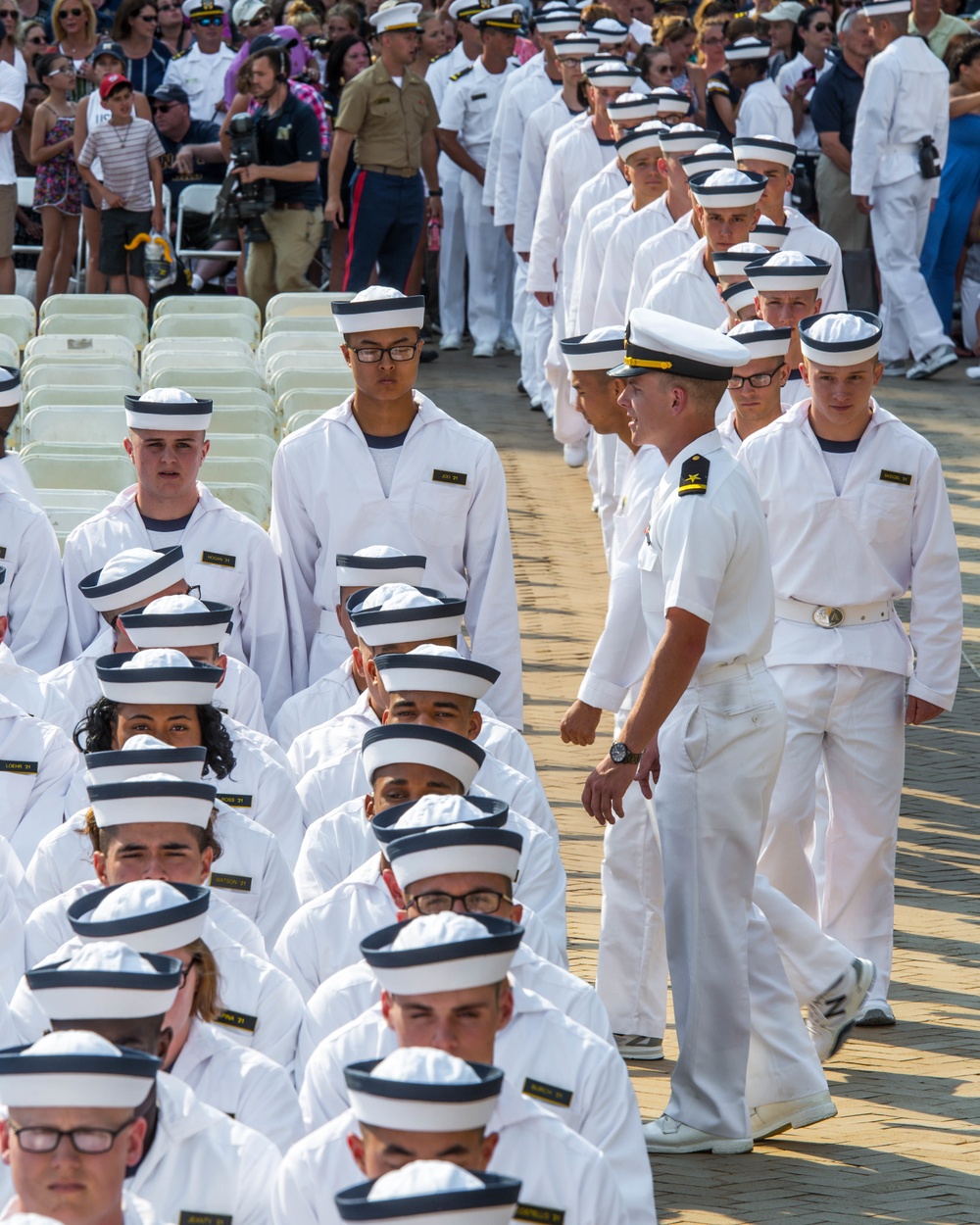 DVIDS Images USNA Induction Day [Image 5 of 7]