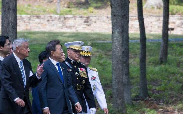 South Korean President Visit to Jangjin (Chosin) Reservoir Memorial Wreath Laying