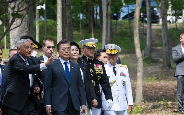 South Korean President Visit to Jangjin (Chosin) Reservoir Memorial Wreath Laying