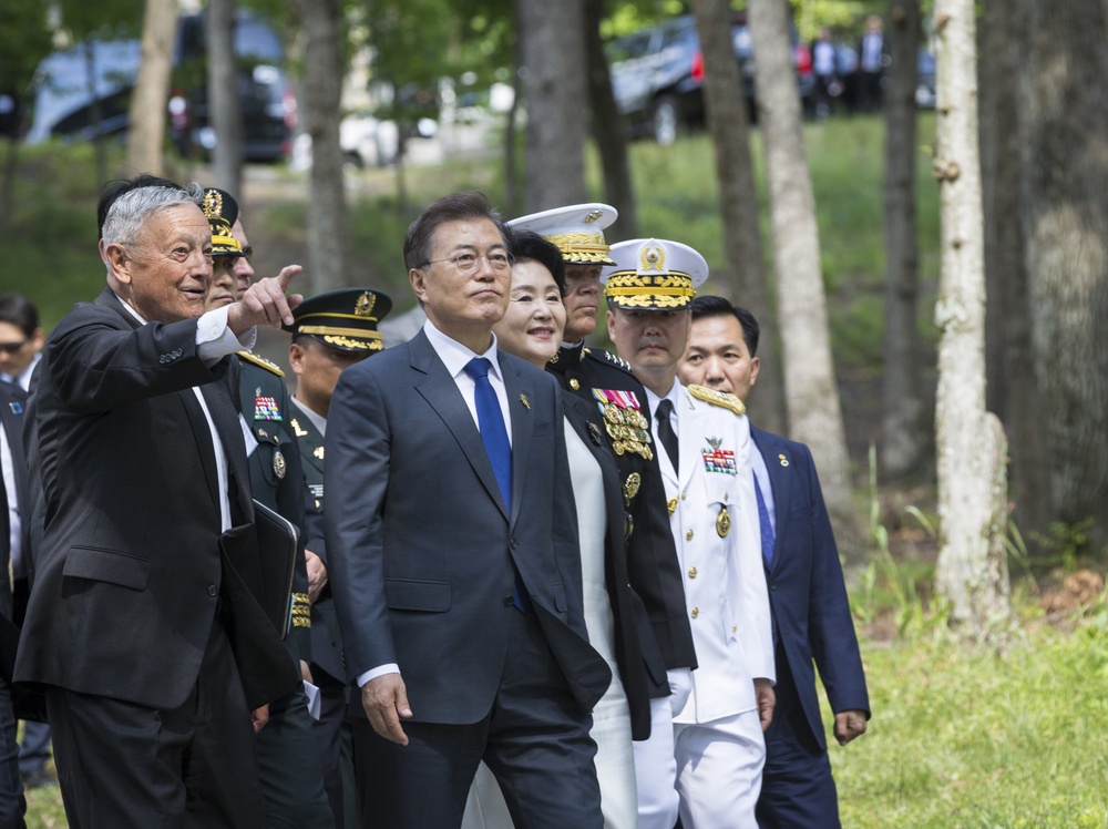 South Korean President Visit to Jangjin (Chosin) Reservoir Memorial Wreath Laying