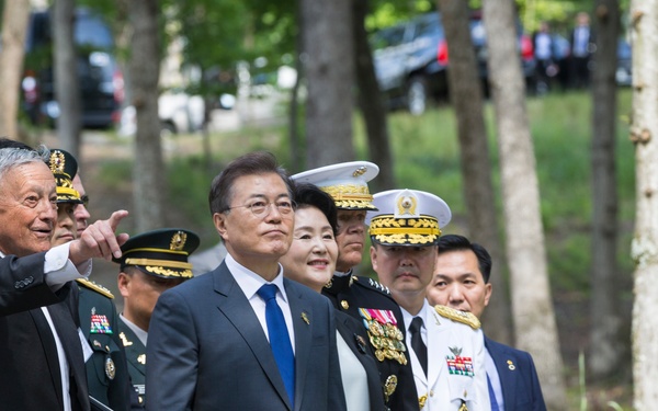 South Korean President Visit to Jangjin (Chosin) Reservoir Memorial Wreath Laying