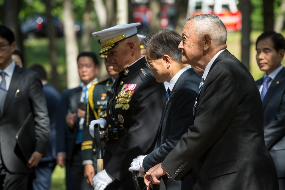 South Korean President Visit to Jangjin (Chosin) Reservoir Memorial Wreath Laying