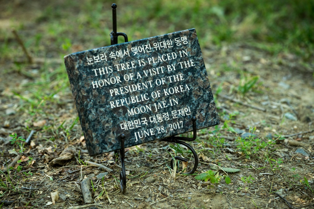 South Korean President Visit to Jangjin (Chosin) Reservoir Memorial Wreath Laying