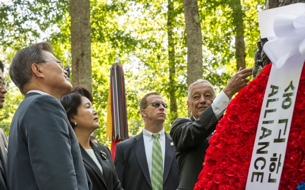 South Korean President Visit to Jangjin (Chosin) Reservoir Memorial Wreath Laying