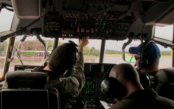 913 AG completes all Reserve 3-ship flight