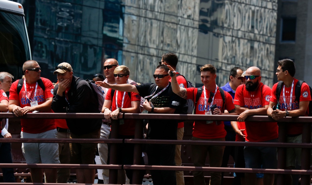 Team Marine Corps takes to Chicago streets