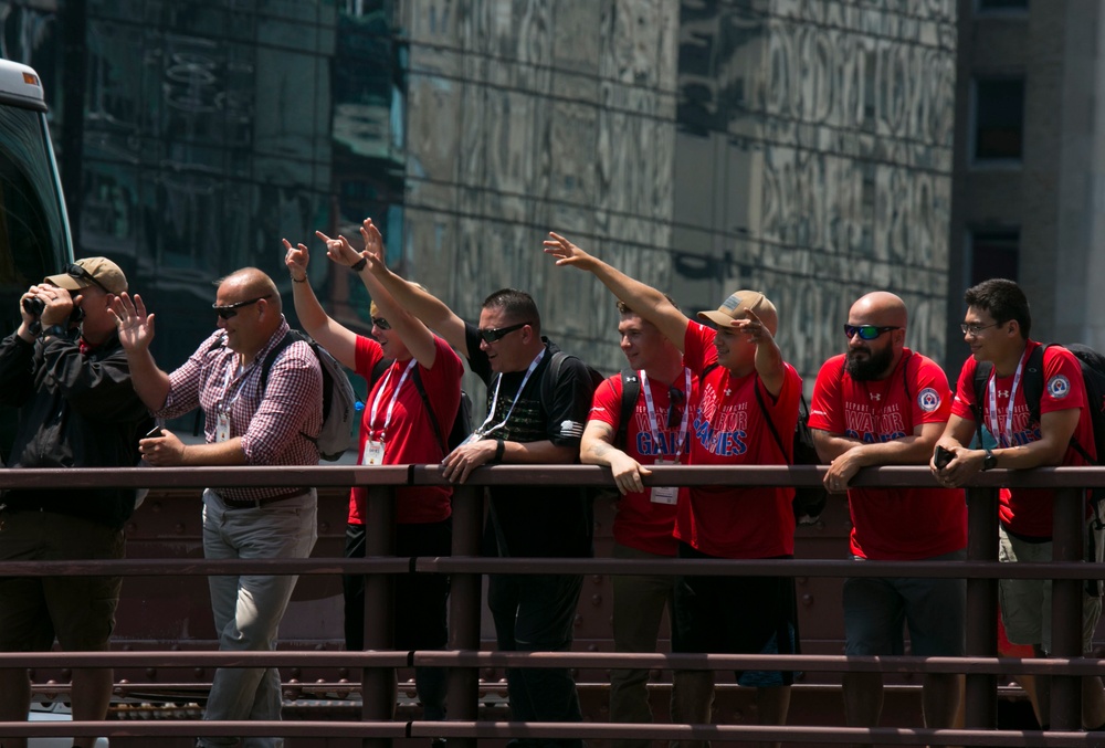 Team Marine Corps takes to Chicago streets