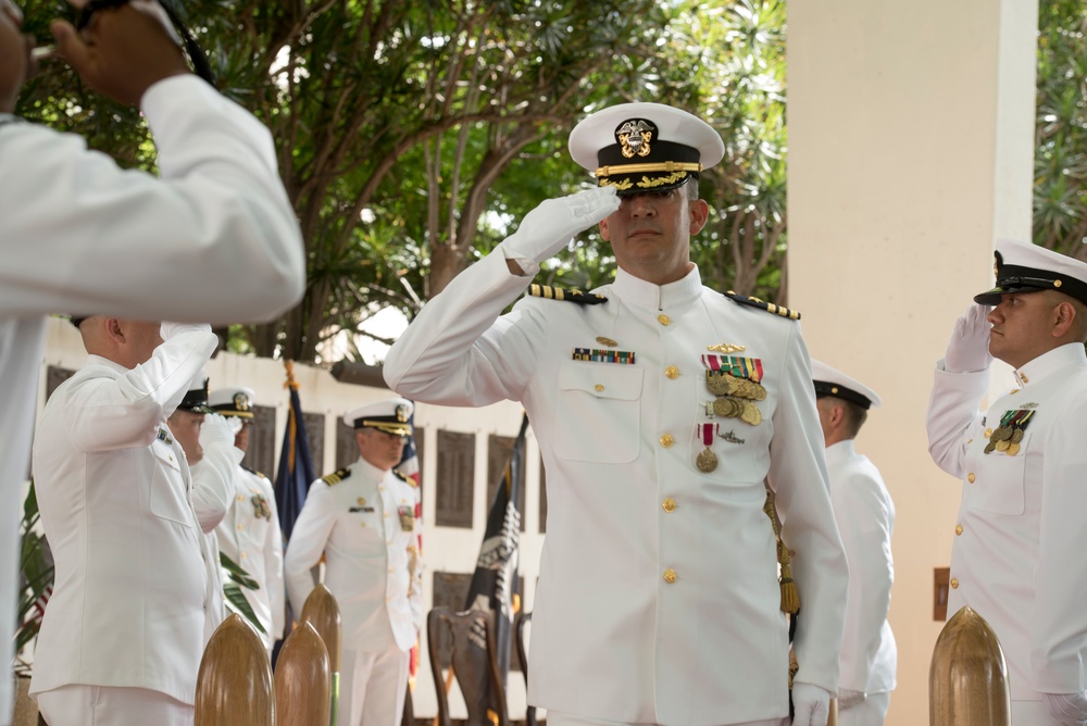 USS Greeneville Holds Change of Command Ceremony