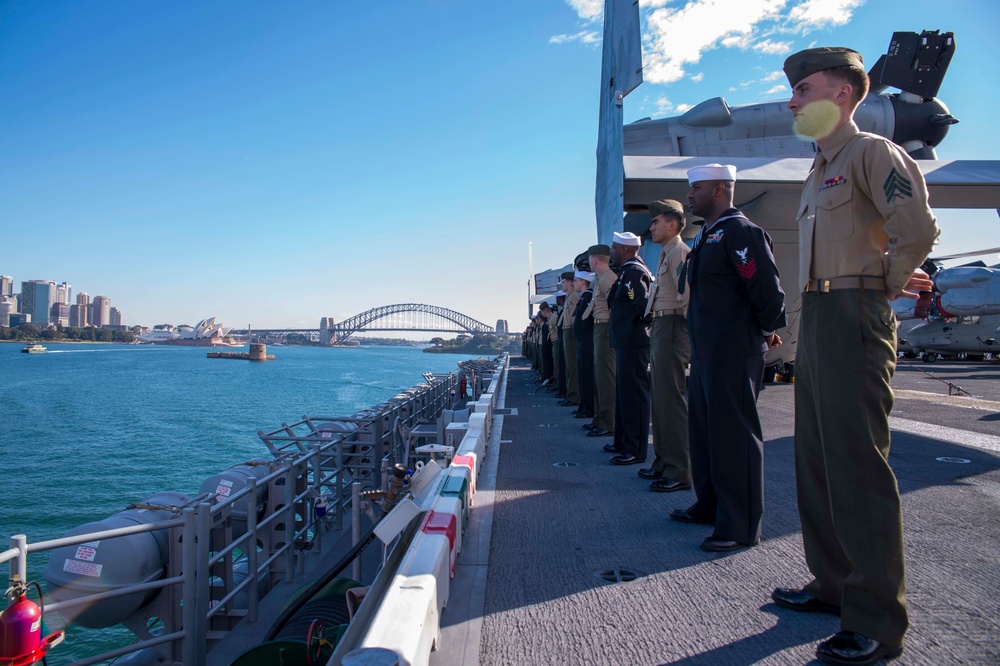 USS Bonhomme Richard (LHD 6) Man the Rails in Sydney