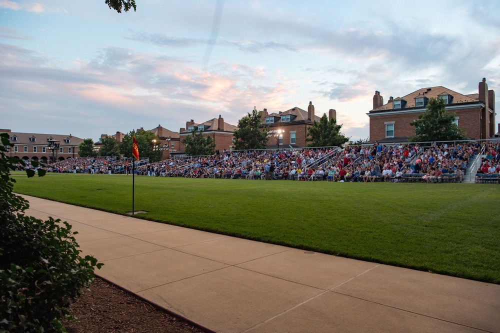 SD attends Marine Barracks sunset parade