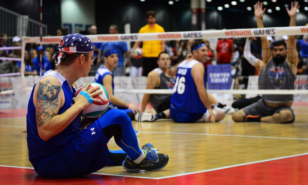 2017 Warrior Games events continue: Sitting volleyball