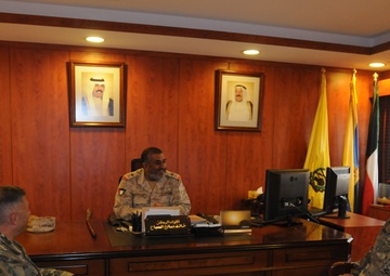 Kuwaiti Land Forces Commander awarded U.S. Infantry honor