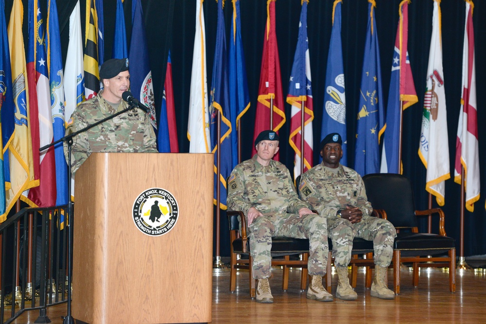 DVIDS - Images - USA MEDDAC Fort Knox Change of Command [Image 7 of 7]