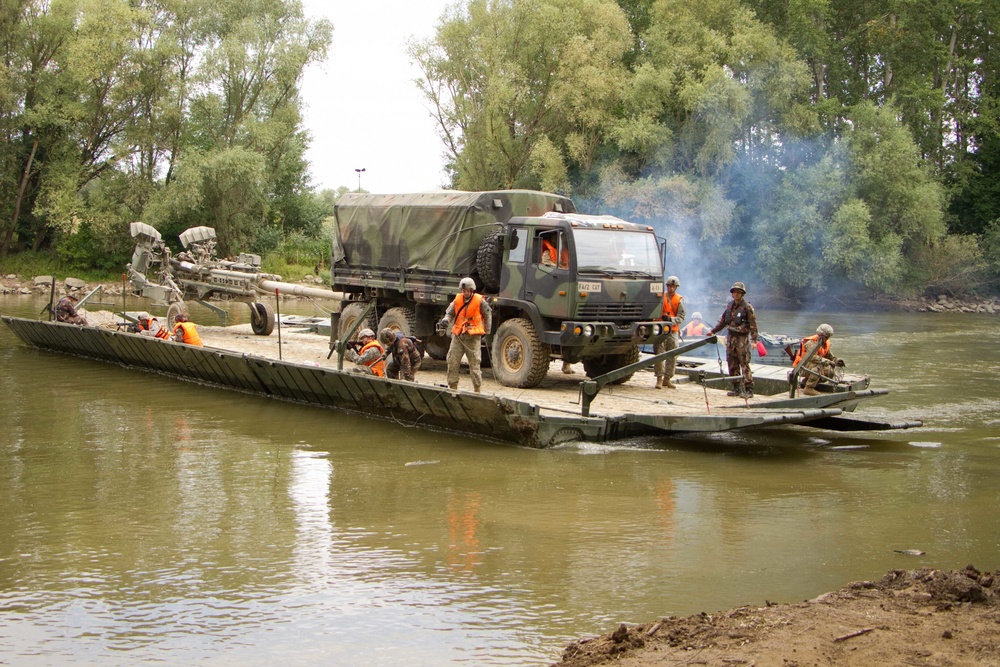 US, Hungarian soldiers conduct Szentes Axe 17