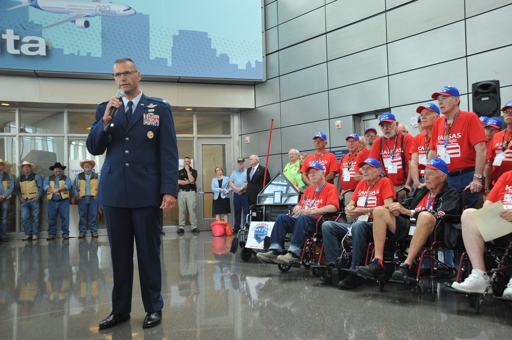 McConnell honors returning veterans