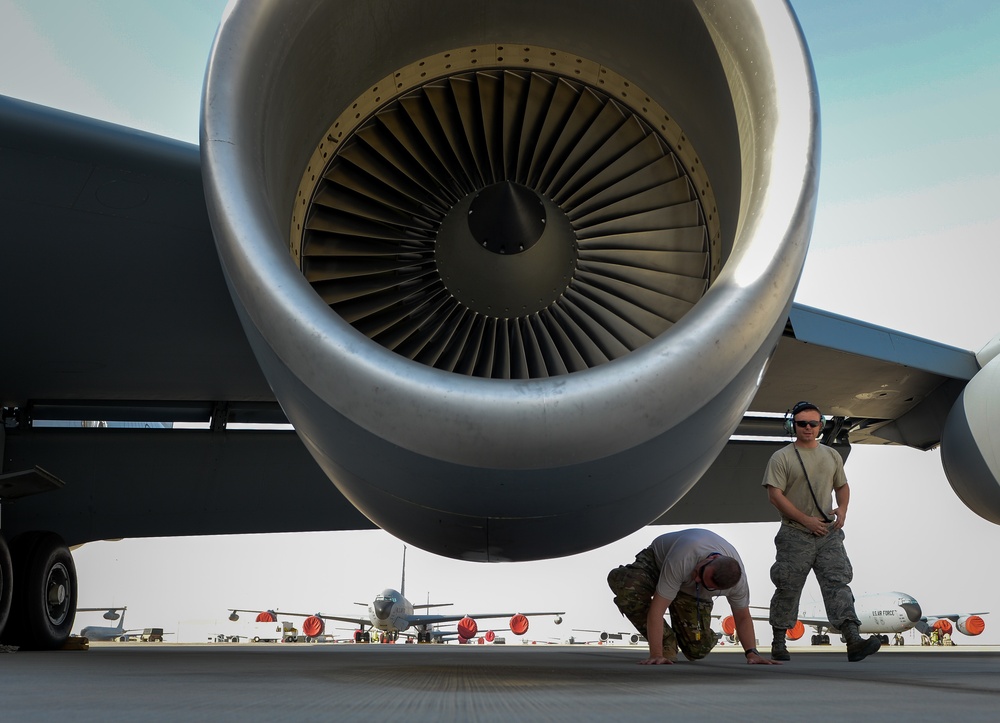 KC-135s support Australian OIR forces