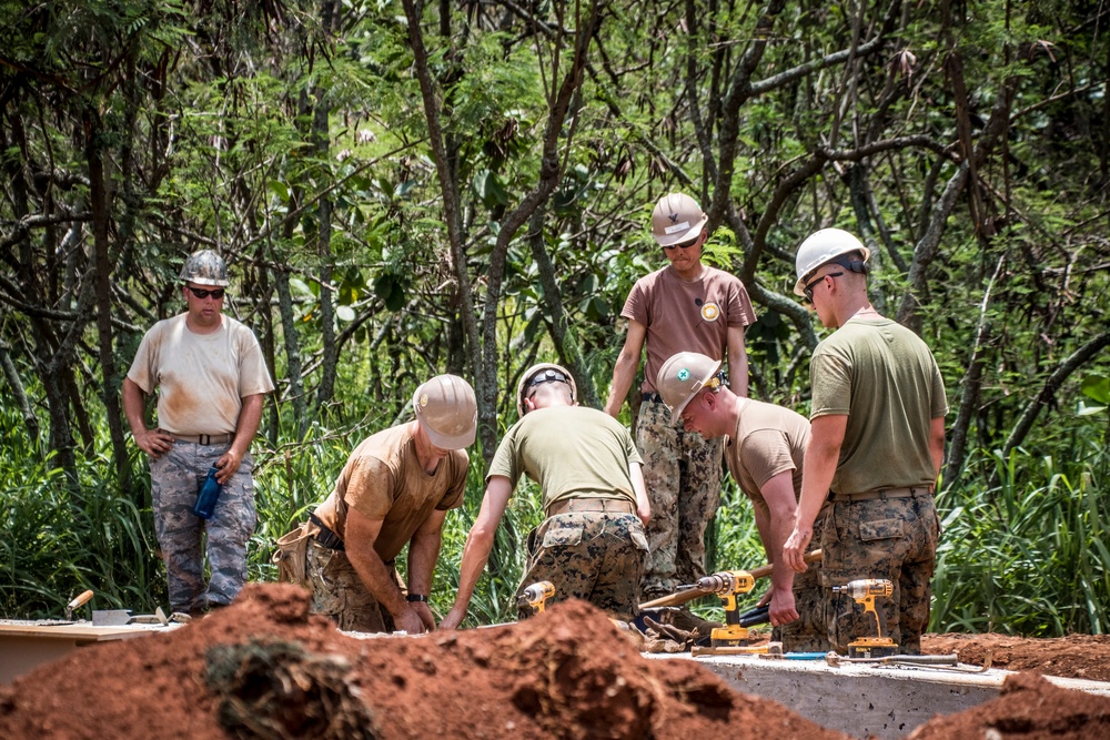 RED HORSE, Seabees &amp; Marines