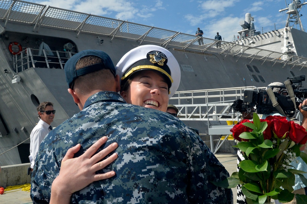 USS Gabrielle Giffords homecoming