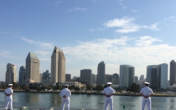 USS Gabrielle Giffords (LCS 10) homecoming