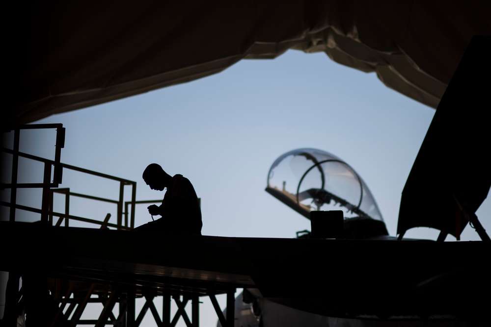 Maintainers keep Strike Eagles mission ready