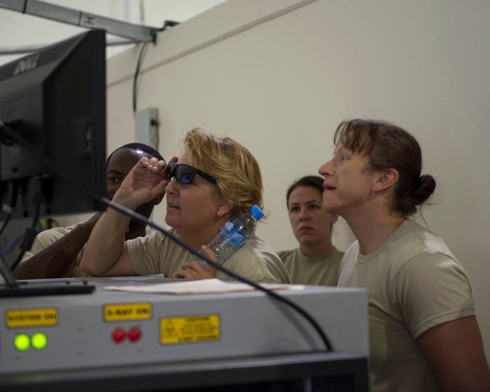 8 EAMS and EOD partner in familiarization initiative
