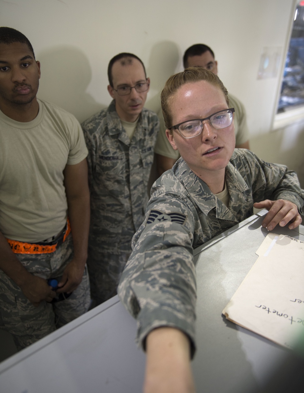 8 EAMS and EOD partner in familiarization initiative