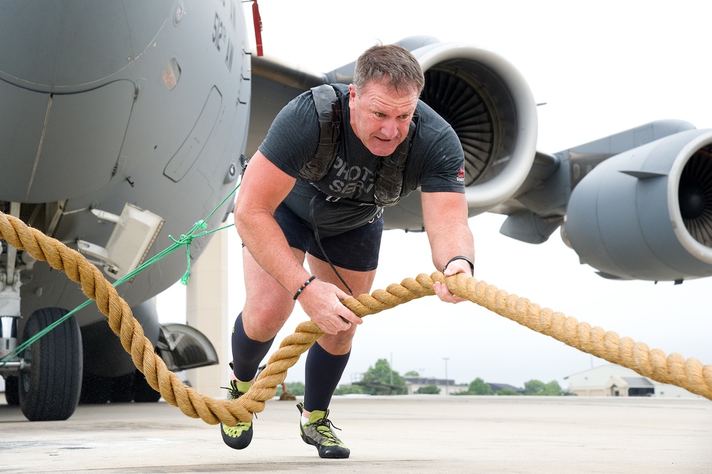 Snapshot: Australian strongman practices pulling a C-17