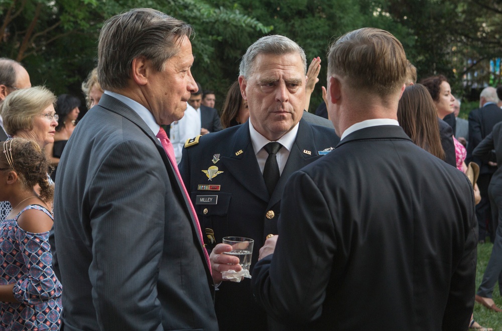 Marine Barracks Washington Evening Parade June 30, 2017