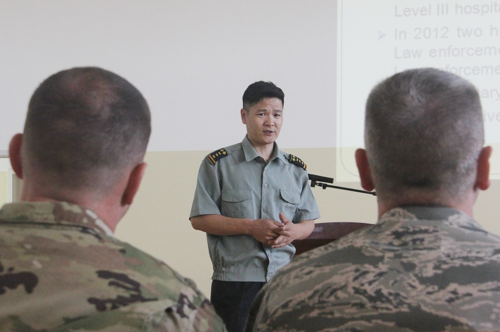 Nurses, logisticians from U.S., Mongolia, share knowledge in medical exchange