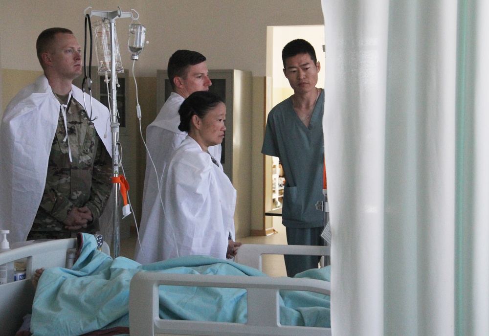 Nurses, logisticians from U.S., Mongolia, share knowledge in medical exchange