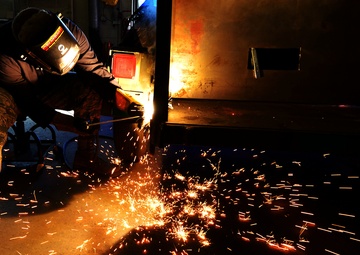 Metals Airman makes sparks fly