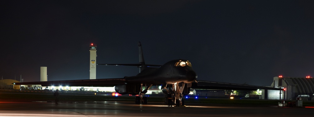 U.S. B-1B bomber flights demonstrate ironclad commitment to South Korea, Japan