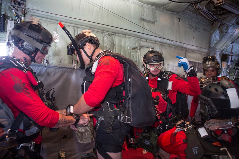 Long-range rescue at sea