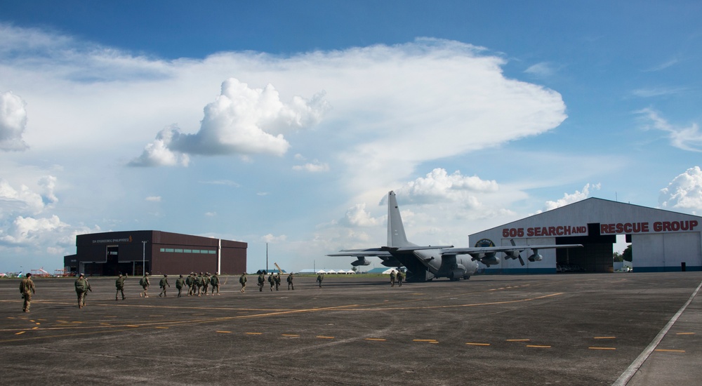 Air Commandos conduct HALO airdrops at Teak Piston 2016