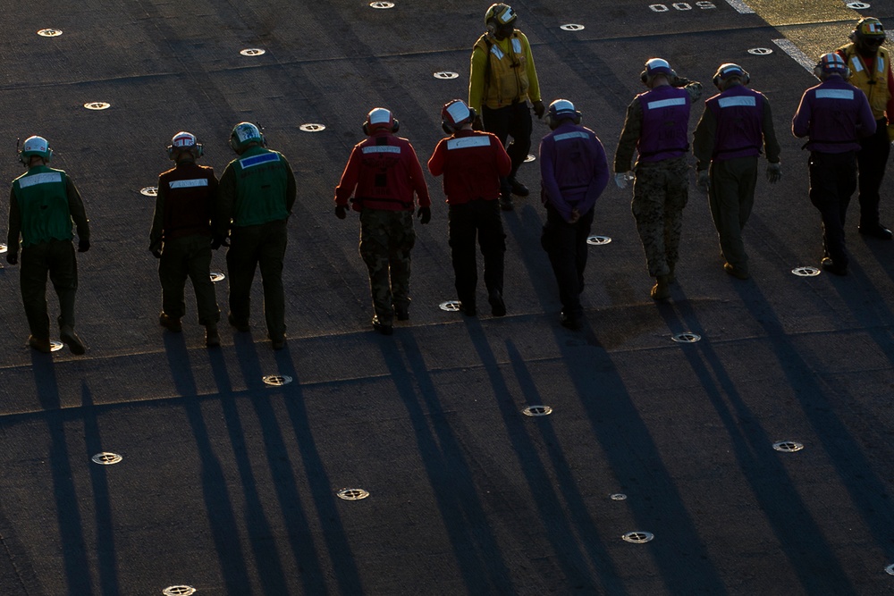 Flight deck remains busy aboard BHR during Talisman Saber