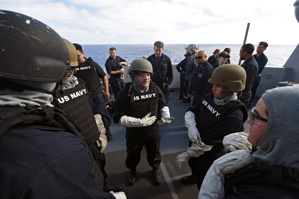 USS San Diego Holds M240 Gunshoot