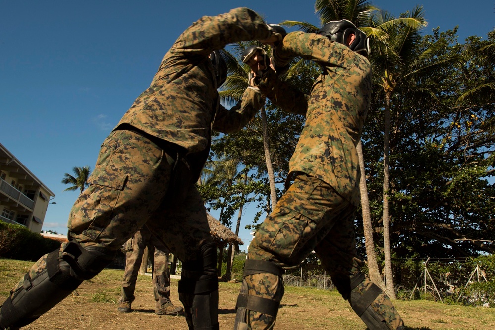 Marines, Sailors with 3rd Battalion, 4th Marine Regiment participate in French Nautical Commando Course during exercise Koa Moana 17