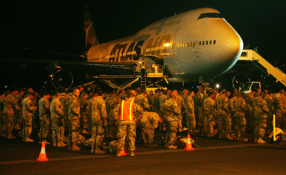 1-69th Infantry arrives in Australia