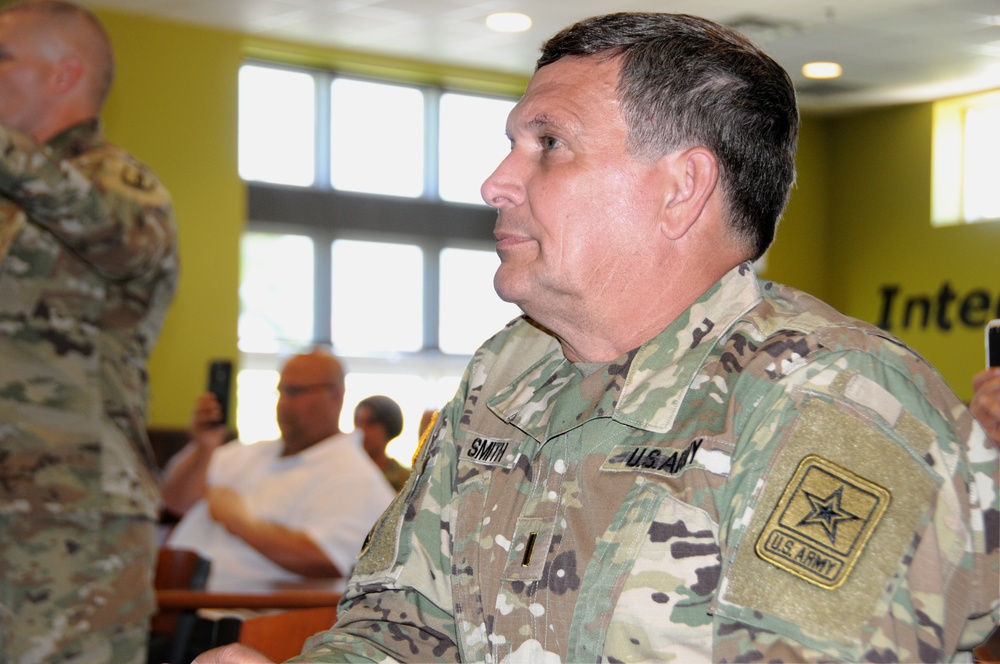 Soldiers train to become warrant officers