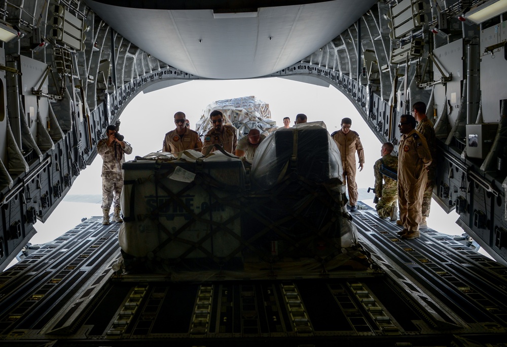U.S., Qatari air forces work together for OIR mission