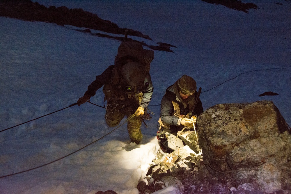 Senior Mountaineering students head for the hills for final exercise