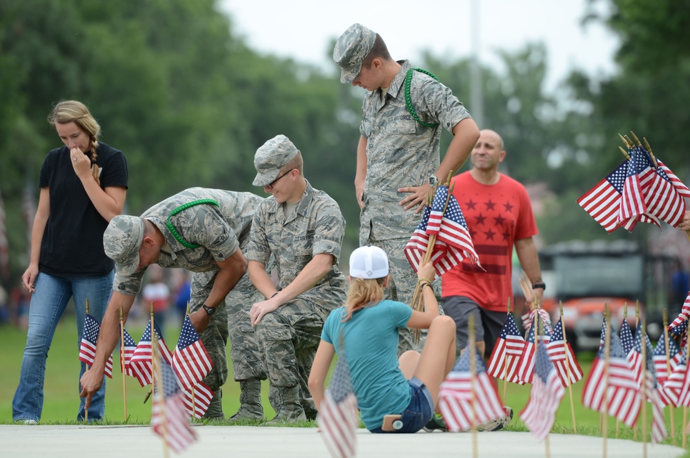 Flags for the fallen