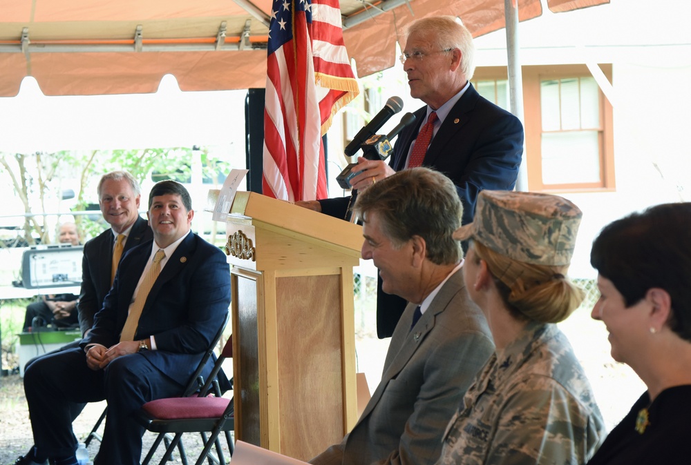 Keesler, Mississippi leadership hold announcement ceremony for new base gate