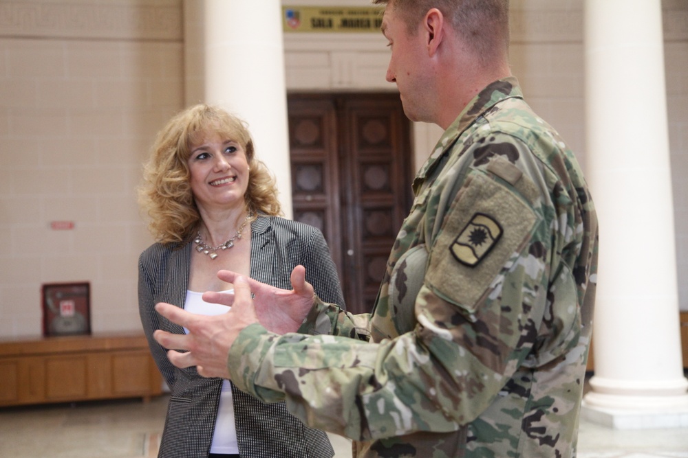 U.S. Army Reserve civil affairs soldiers meet with Romanian civil authorities