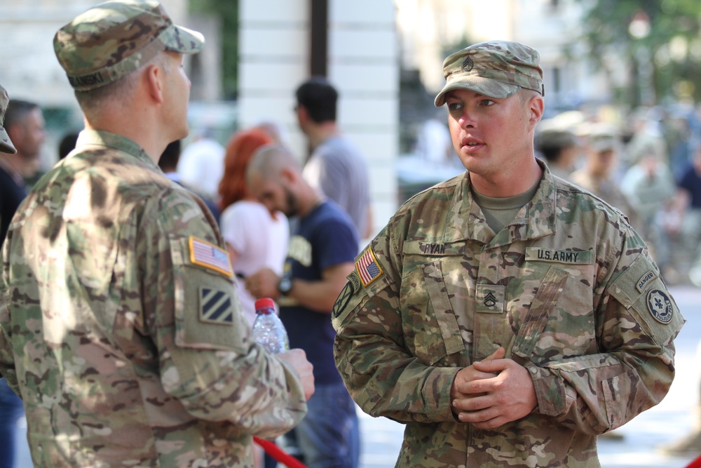 U.S. Army Reserve civil affairs soldiers host wreath laying ceremony with 2CR