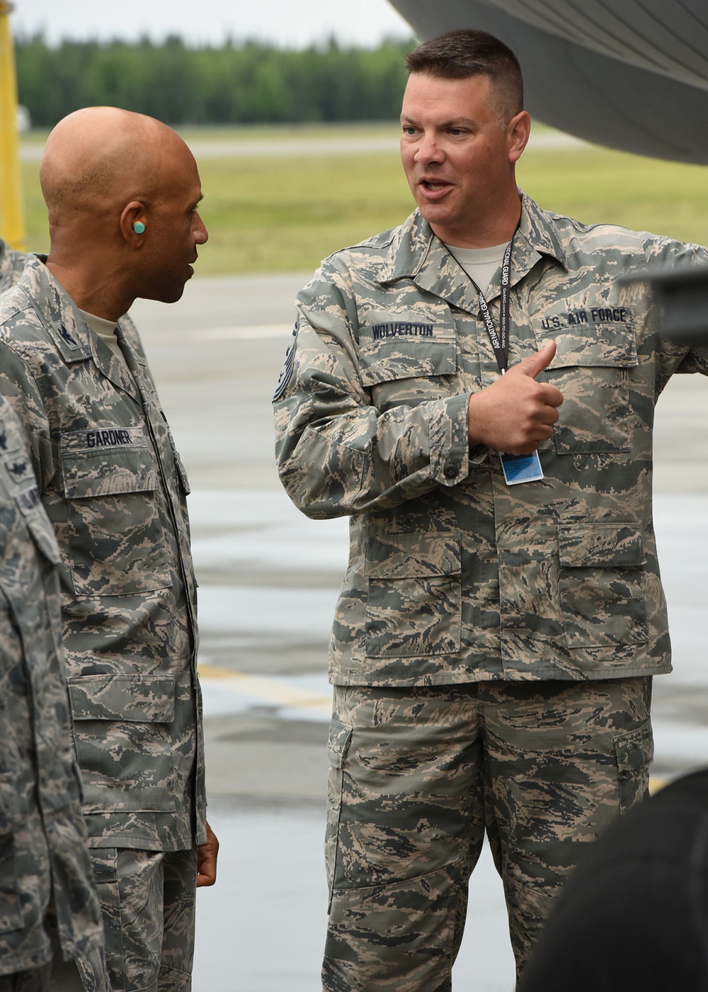 Air Force Space Command leaders visit Guardians of the last Frontier